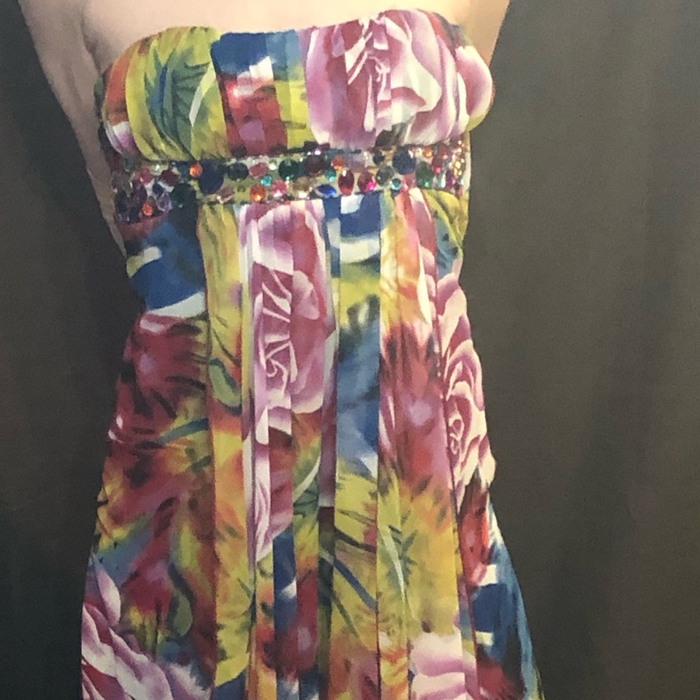 NEW ROBERTA FLORAL BEADED MAXI DRESS